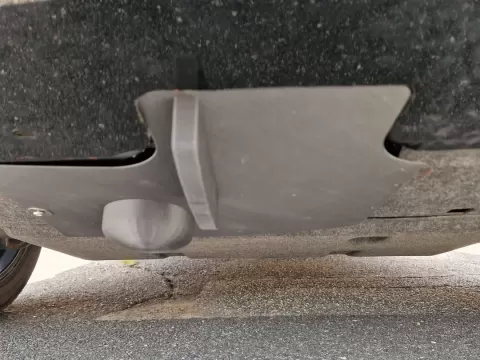 Plate for trailer hitch Nissan Ariya