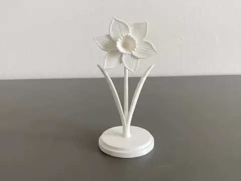 Daffodil on Stand - Decorative Floral Model