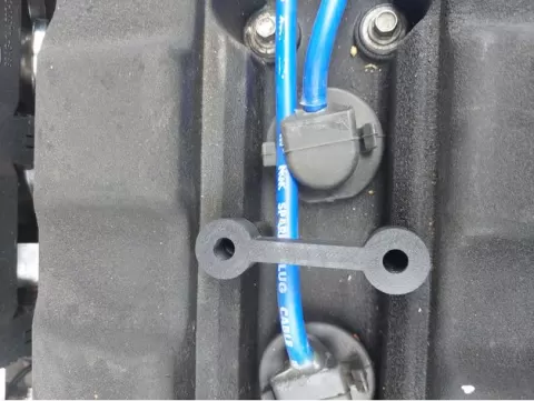 SVT Focus Plug Wire Cover Spacer