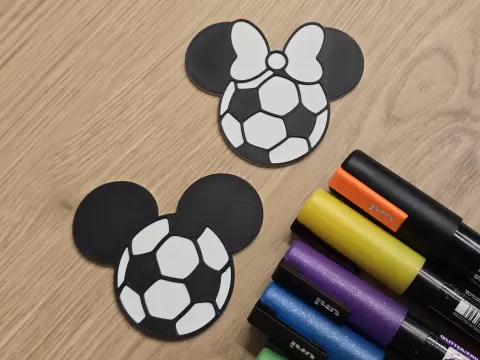 Mickey Minnie Soccer Coloring Paint Kit Set