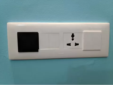 Socket cover for Indian plug type D