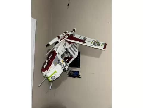 Lego UCS Gunship Wall Mount
