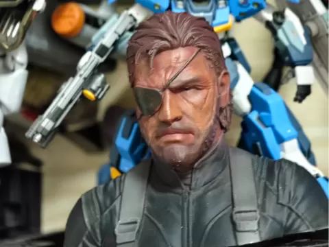 MGS5 合金装备 bigboss胸像