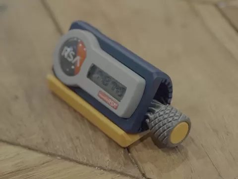 Mechanical RSA Token Stand