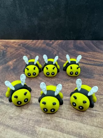 ARTICULATED BEE