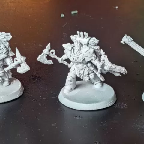 Space man Head choppers/executioners