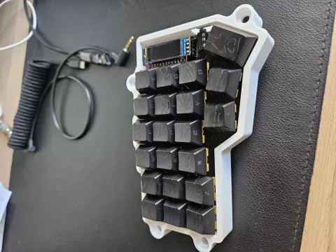 [CRKBD] Corne keyboard case - atmega usb-C - with standoff