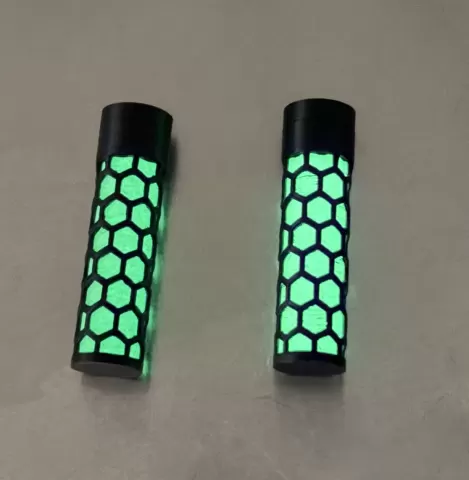 Ultraglow Keychain Lantern