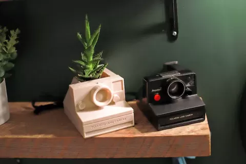 Polaroid instant One-step planter