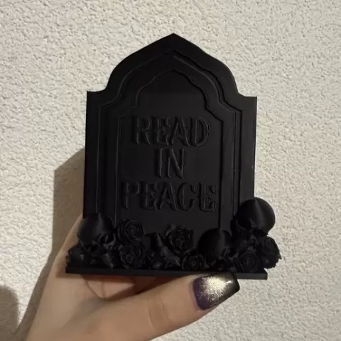 GOTHIC BOOKMARK HOLDER