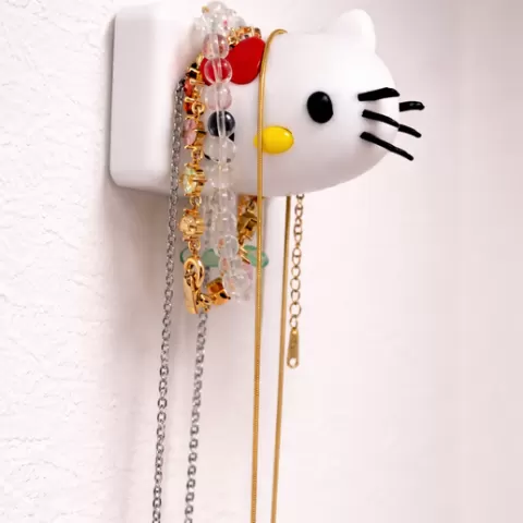 HELLOW KITTY (SIN AMS)