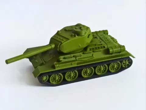 T34/85 medium tank 1/72