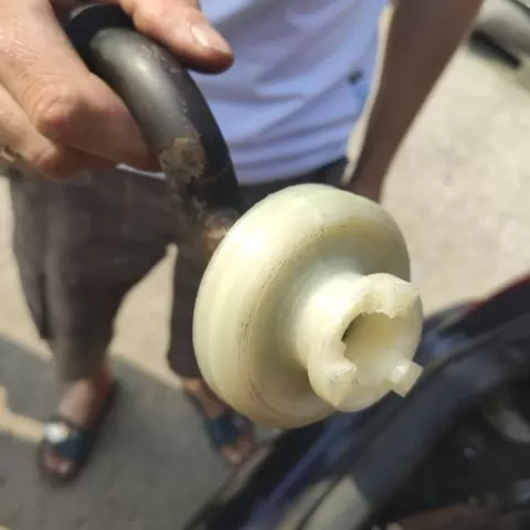 Oil receiver