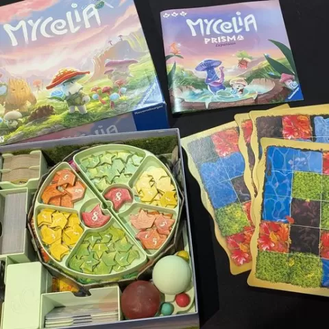 Mycelia with Prisma Expansion