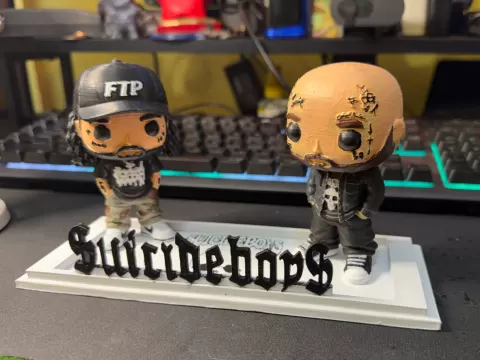 Scrim and ruby custom pop figures and stand
