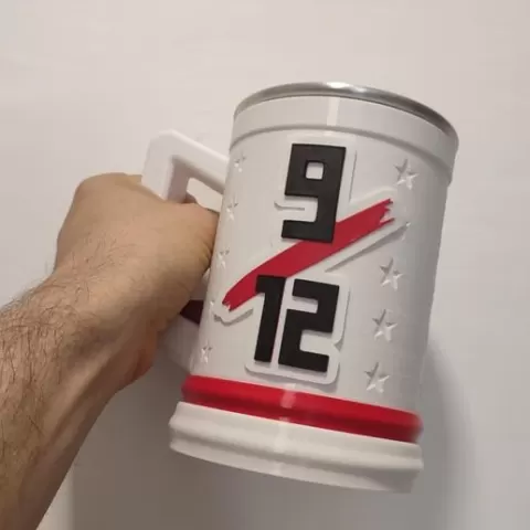 Chop River Plate con stickers