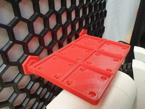 Gridfinity Honeycomb Storage Wall Stronger Base Plates