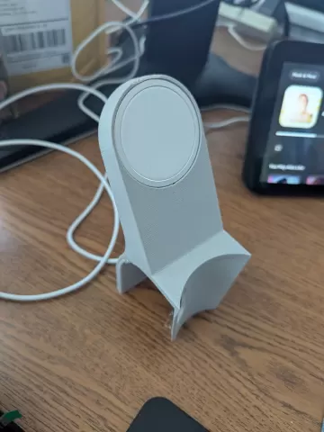 Hyundai Ioniq 5 iPhone MagSafe Mount Remix