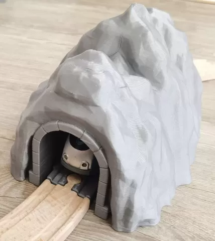 Tunnel for BRIO - Mountain