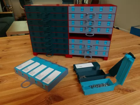 Small Screw Box