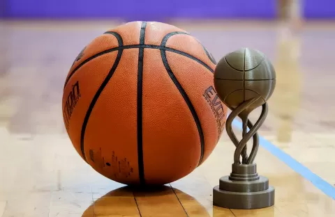 Basketball Trophy / March Madness