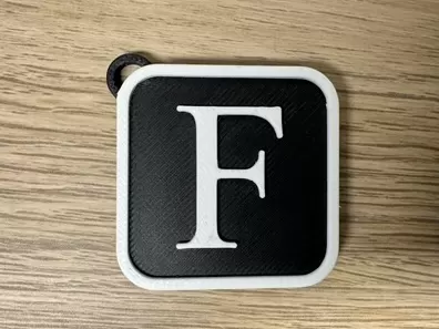 Schlüsselanhänger Buchstabe F Keychain Letter F
