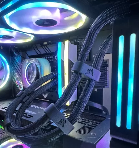 CORSAIR AIO Radiator Tubes Comb