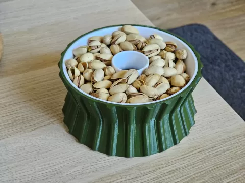 Pistachio bowl