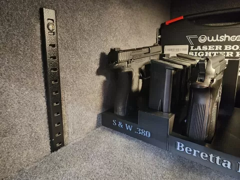 Beretta Bobcat Pistol Stand