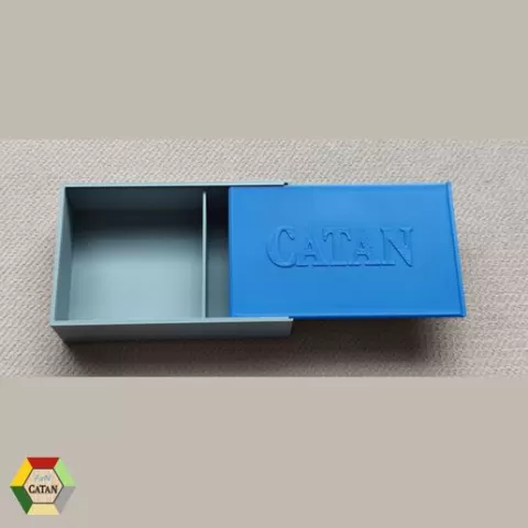 Catan - closable container for units with slide top