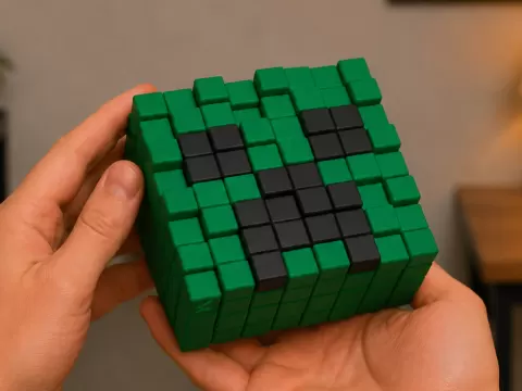 Minecraft creeper block fidget