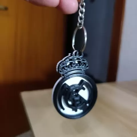 REAL MADRID KEYCHAIN