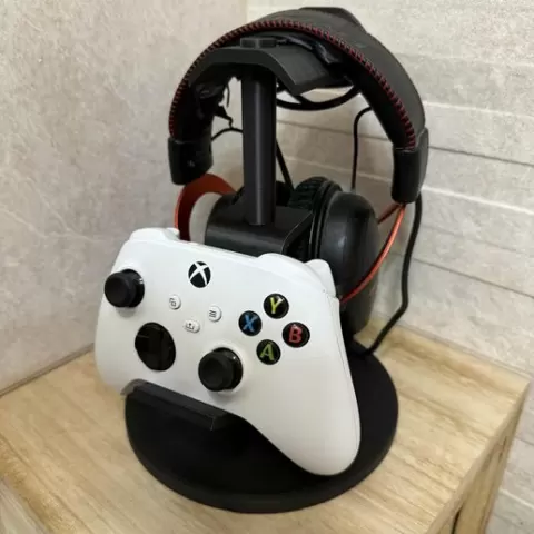 Gaming headset and controller holder - compact printable model