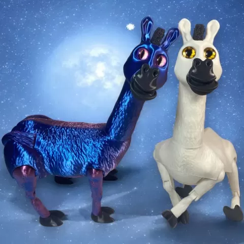 FLEXI ARTICULATED AGILE HORSE – A FLEXIBLE FRIEND FOR YOUR SHELF by SmartProduction
