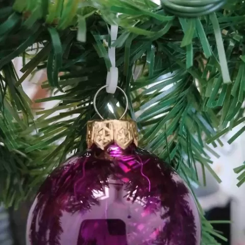 Christmas bauble hook and hanger