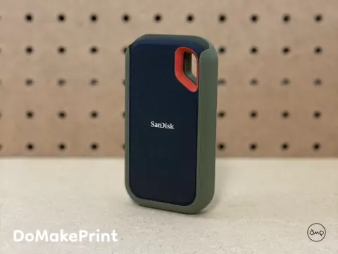 SanDisk Extreme Portable SSD (SDSSDE61) Compact Case