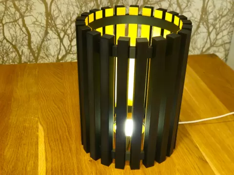 Tischlampe