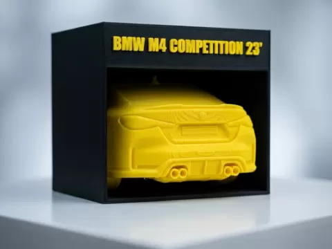 EXPOSITOR BMW M4 COMPETITION