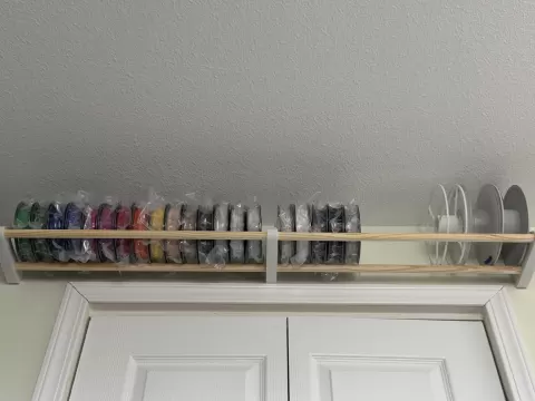 Filament shelf for small 250g spools
