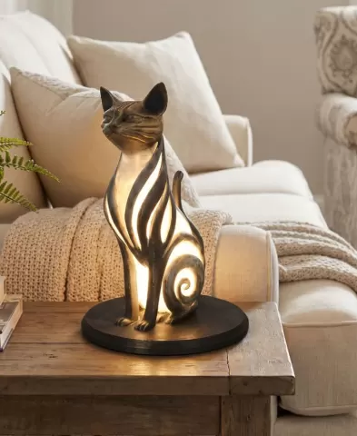 Stylized Cat Lamp