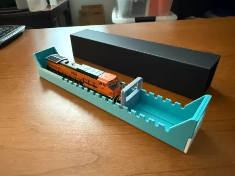 N SCALE LOCOMOTIVE STORAGE TRAY