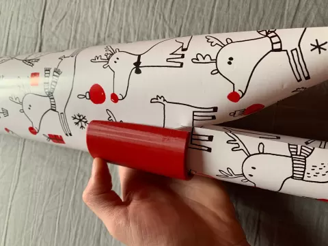 Wrapping paper cutter