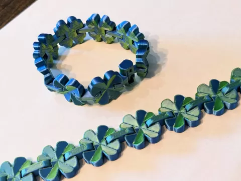 Lucky 4-Leaf Clover Bracelet (Print in Place)
