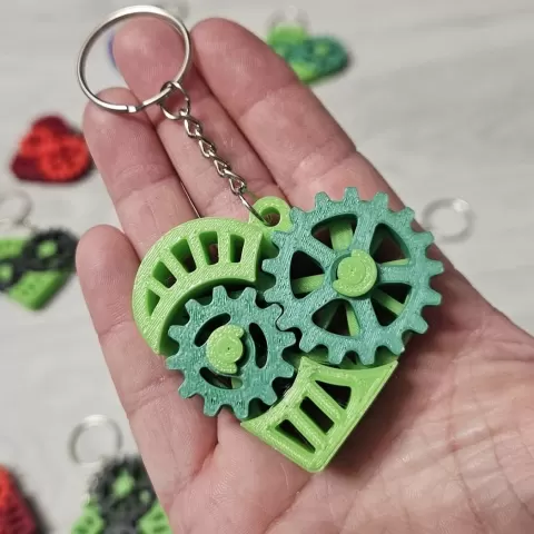 Heart gear Keychain and fidget toy V2