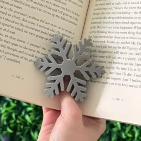 SNOWFLAKE PAGE HOLDER