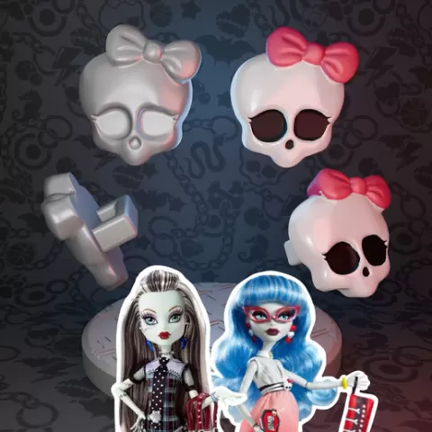 Monster High Basic Frankie Stein / Dawn Of The Dance Ghoulia Yelps doll dress pin replacement