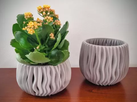 Modern planter