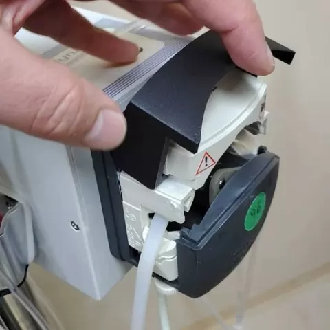 Infusion pump cap - Dynapack