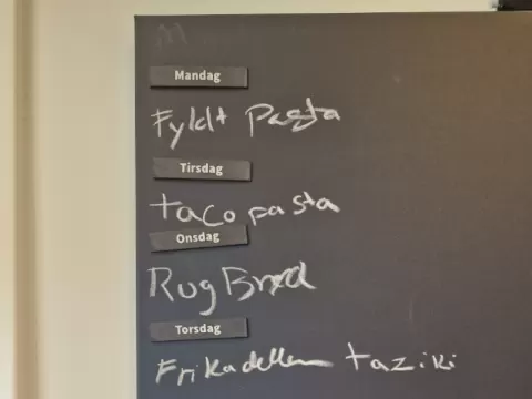 Fridge or calender sign