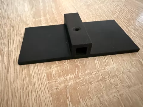 Adapterplatte + Aufnahme für Anhängerkupplung 6x6